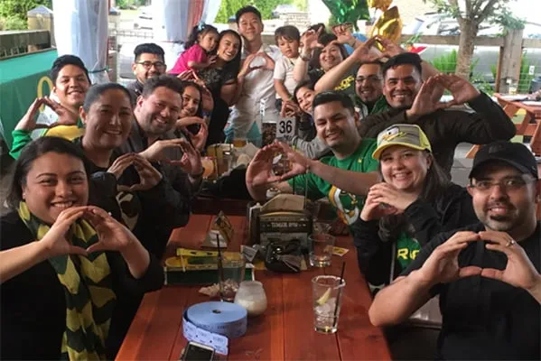 Members of University of Oregon Patos Alumni Network